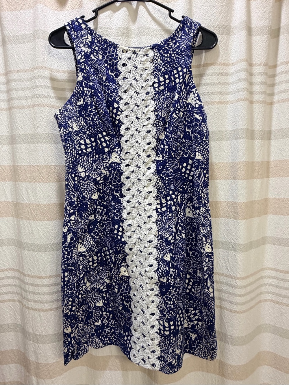 Lilly Pulitzer Navy and White Sleeveless Lace-Trim Shift Dress